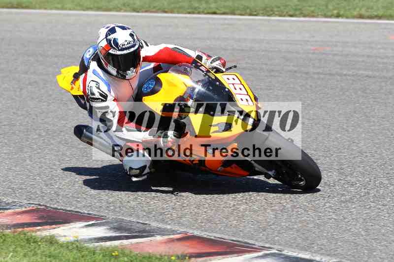 /43 08.08.2025 Discover the Bike ADR/Race 3 rot/968